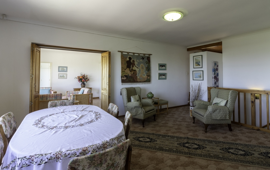 7 Bedroom Property for Sale in West Beach Eastern Cape